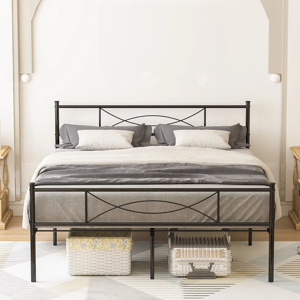 Full Size Metal Bed with Headboard U314960