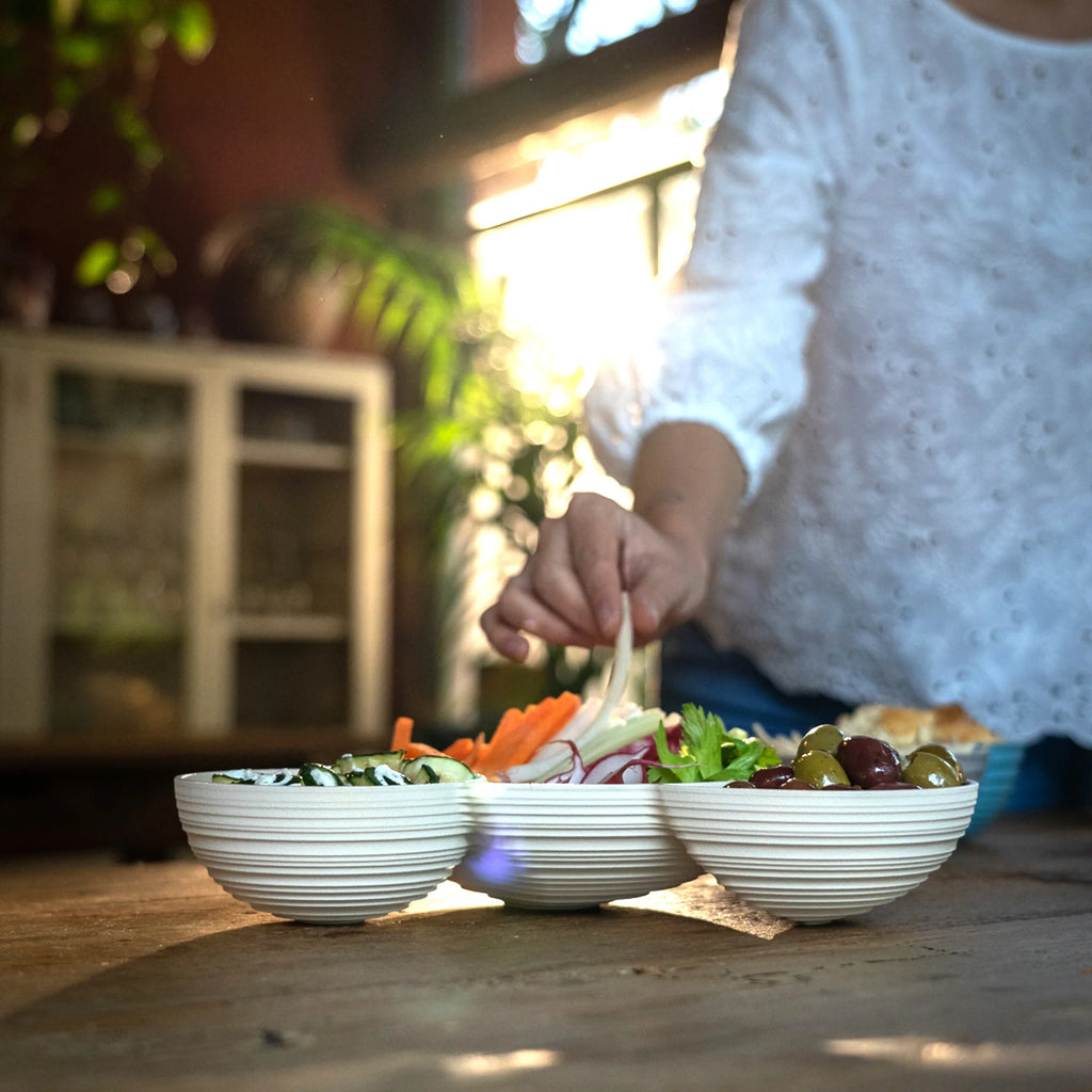 White Milk Dish I8338