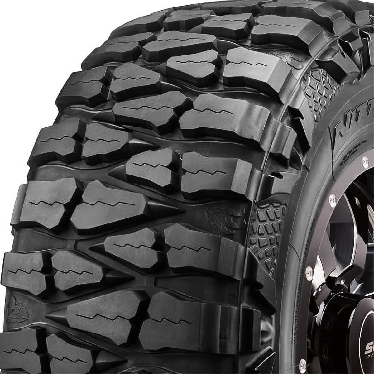 37X13.50R22 Mud Grappler Tire T9732