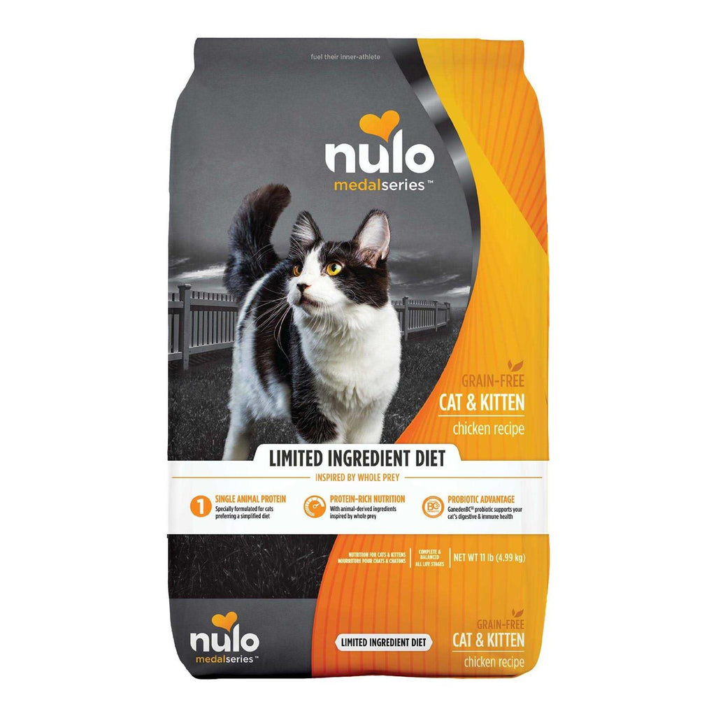 Chicken Dry Cat Food R602351