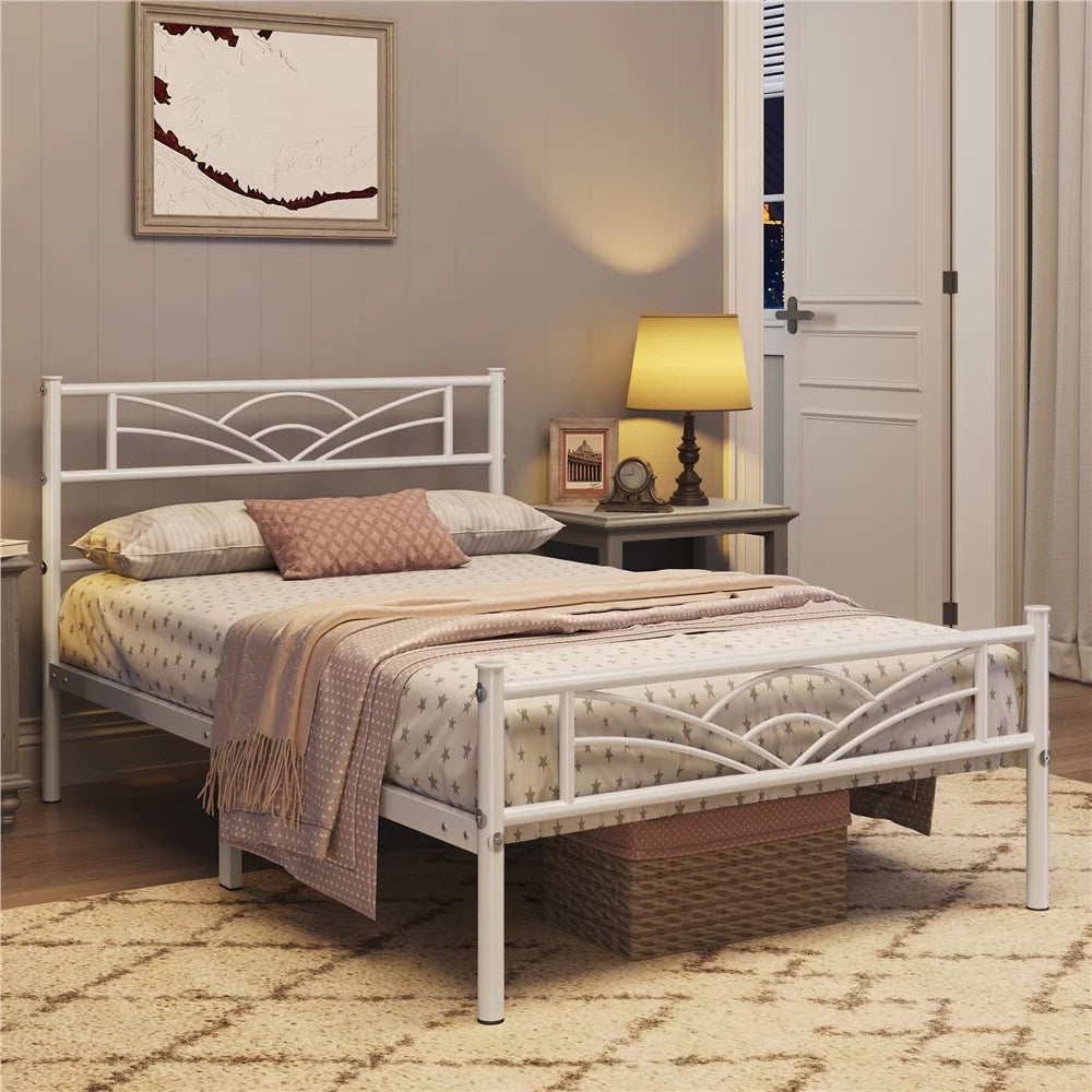 Twin XL Antique Gold Metal Platform Bed V533608