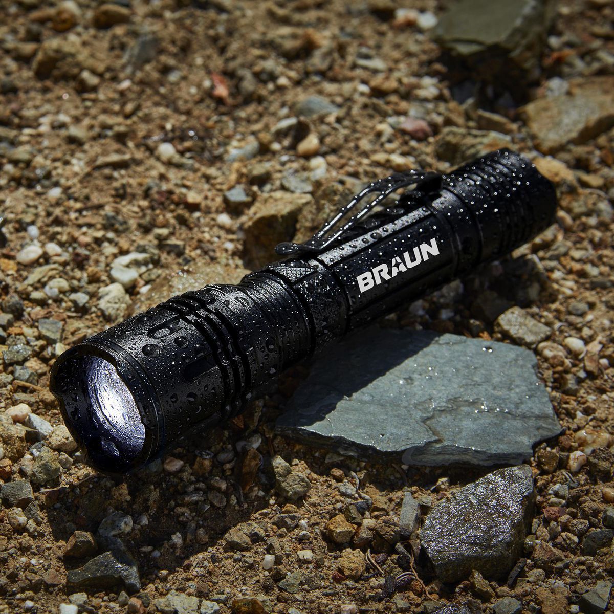 1800 Lumen Rechargeable Waterproof LED Flashlight J79068