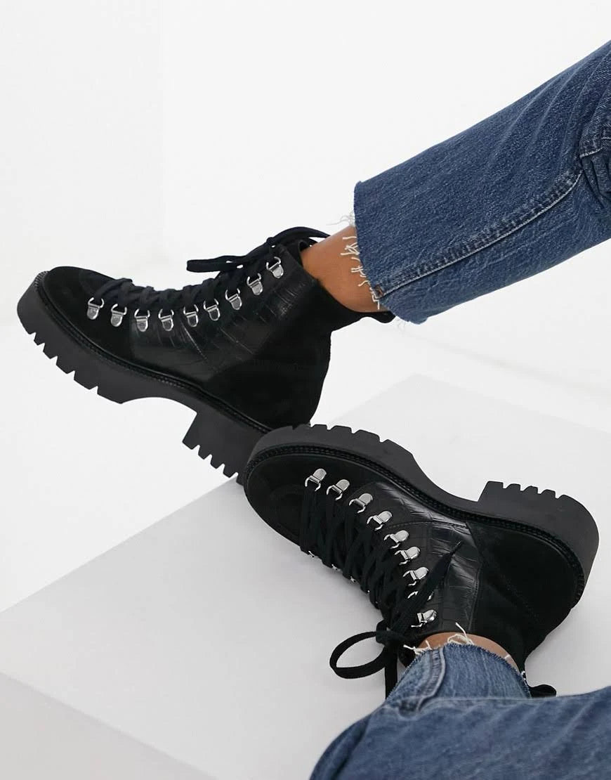 Black Suede Hiker Boots K504
