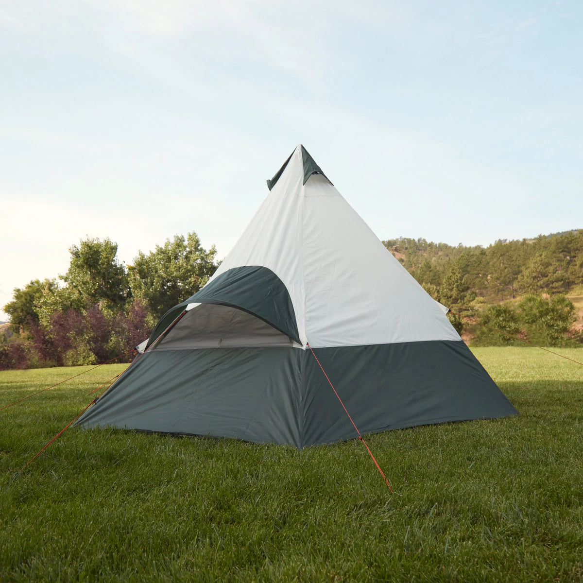 7-Person 1-Room Teepee Tent with Vented Rear Window, Green L960609