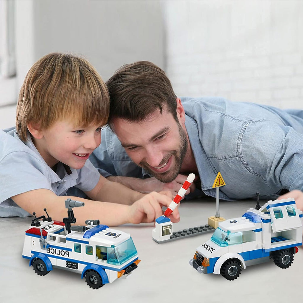 368 PCS City Police Building Set with 4 Mini Dolls R8361