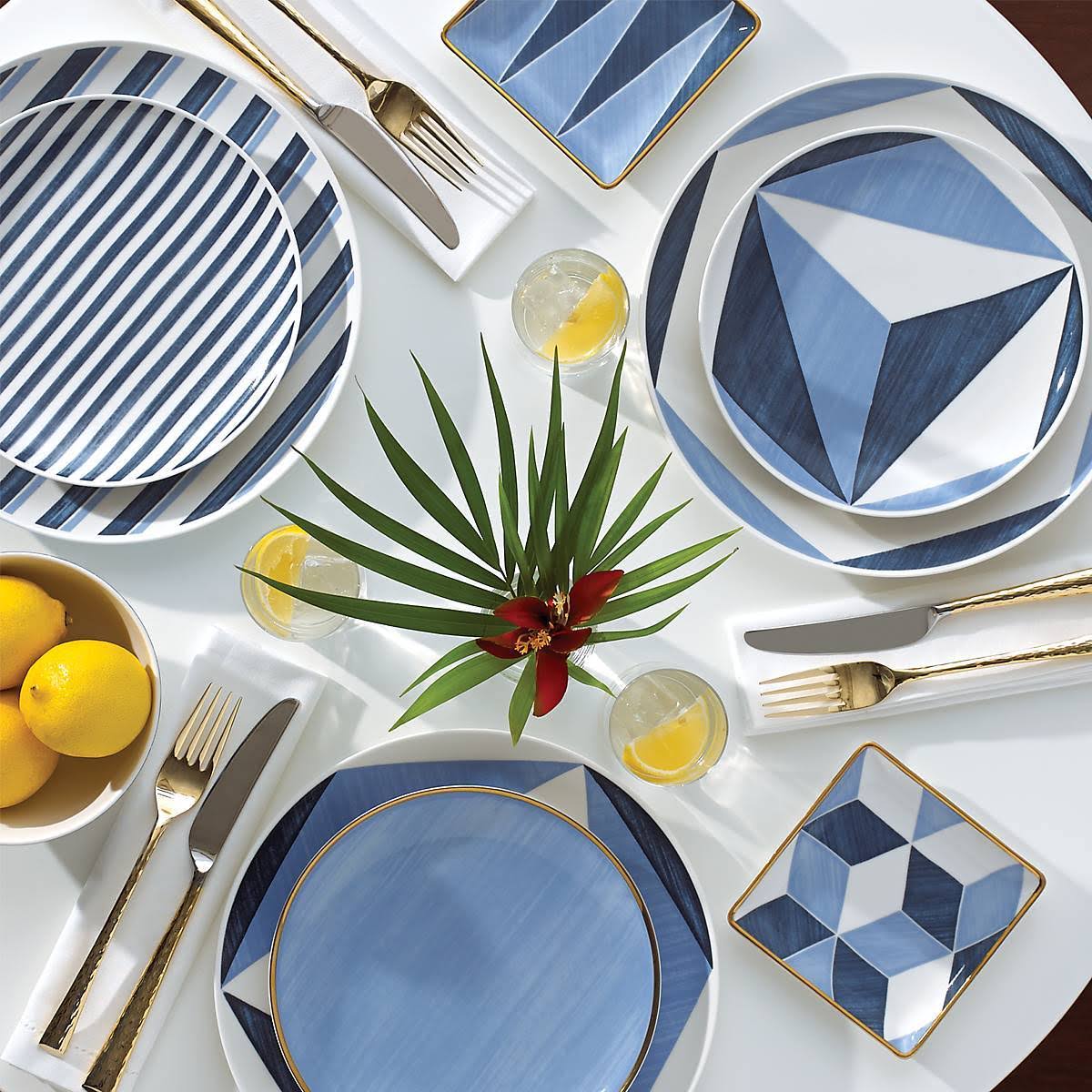 Blue 4 Piece Place Setting R824