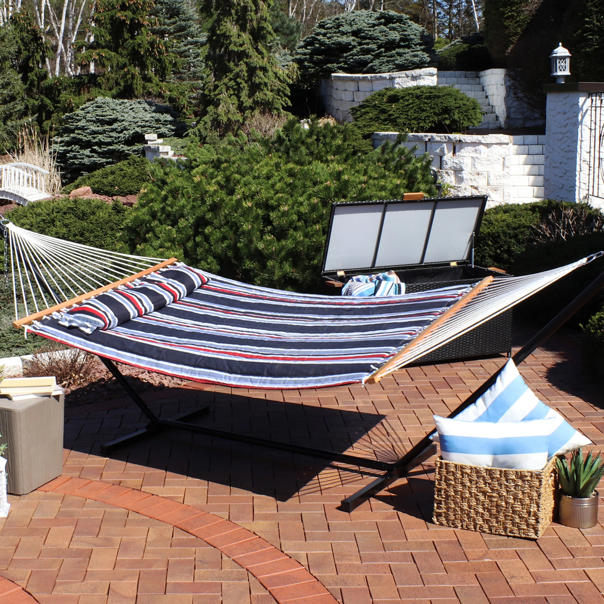 Quilted Fabric Double Hammock with Pillow M200